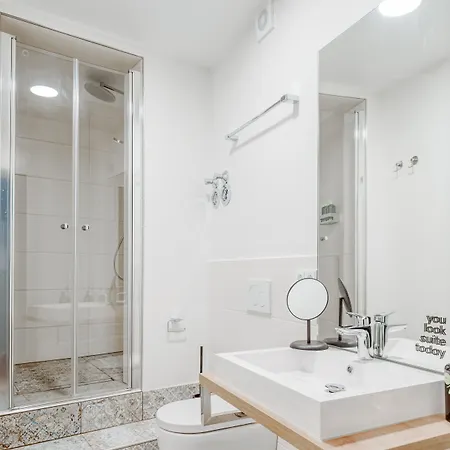 Limehome Kesslerstrasse شقة فندقية